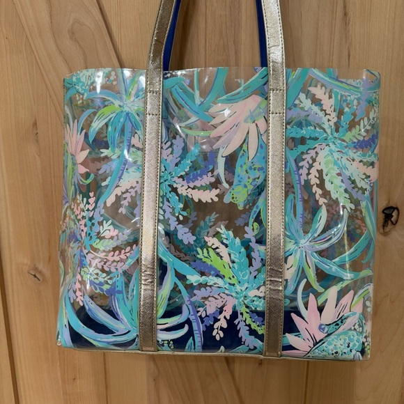 Lilly Pulitzer Clear PVC Sweet Escape Print Tote Flora Beach Bag Gold Trim - Picture 10 of 16